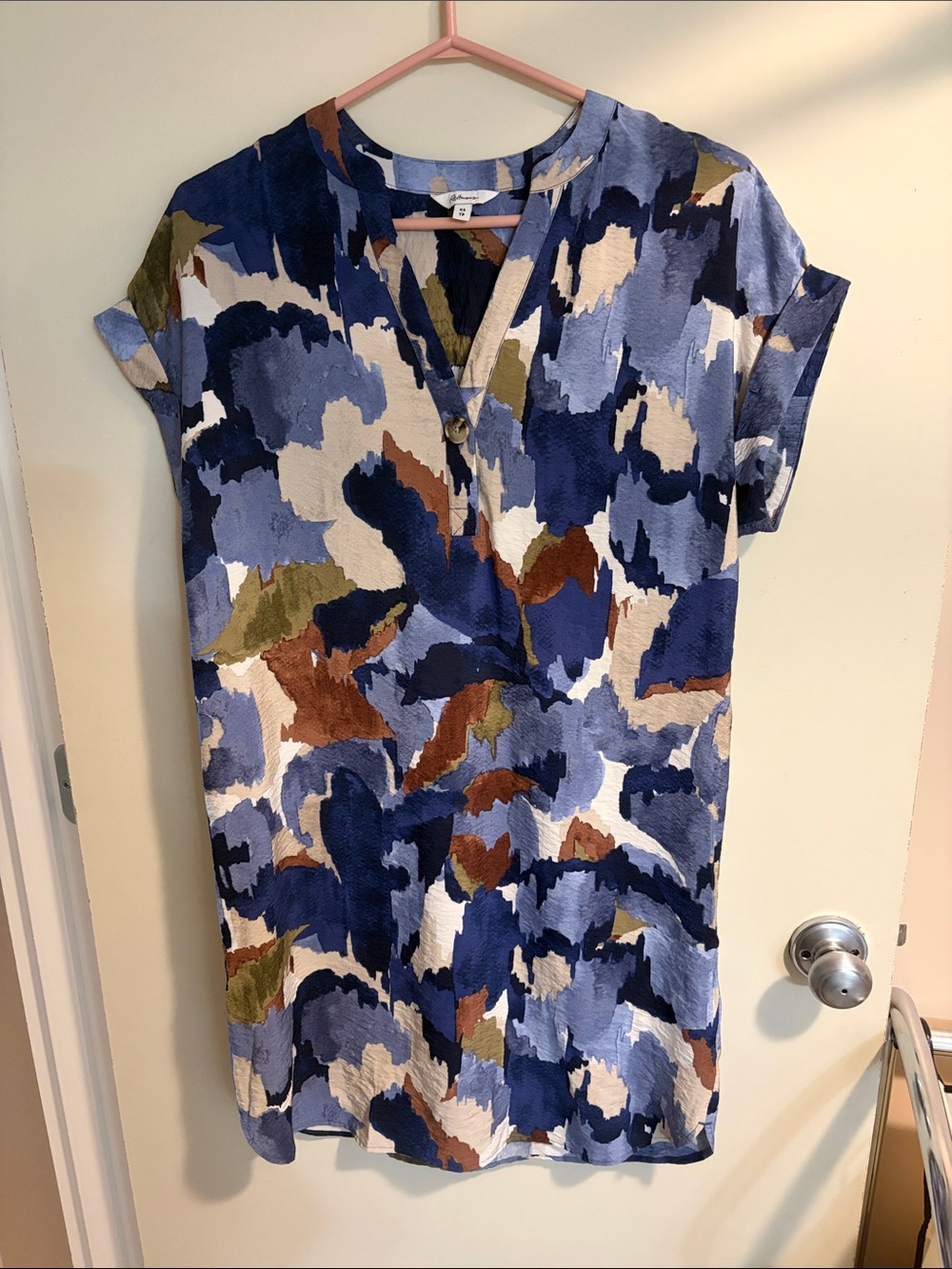 Reitmans Blue Multi-Print V-Neck Midi Dress